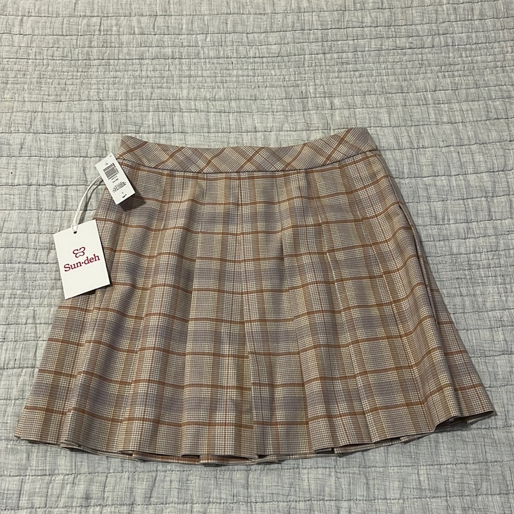 Aritzia Sundeh Mini Skirt in Olive